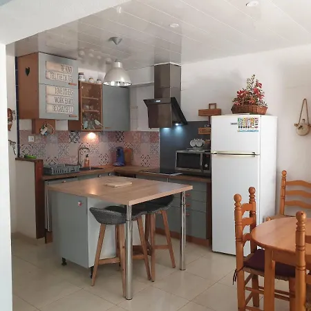 Nyaraló Maison Nina *