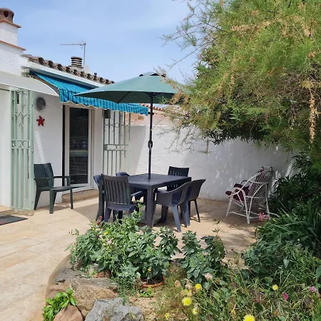 Maison Nina Nyaraló